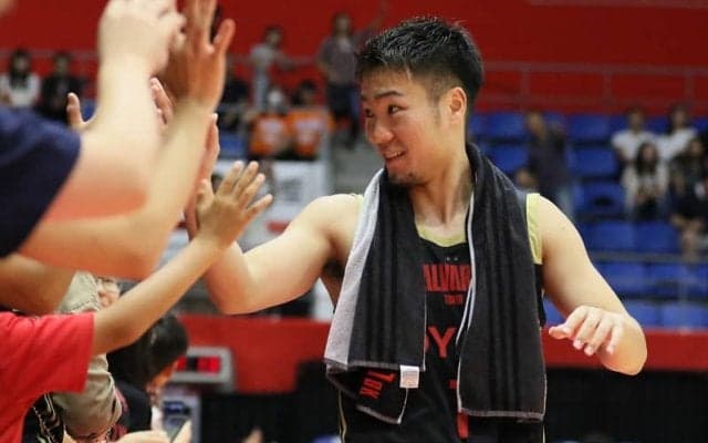 小島元基が右ひざ半月板損傷から復帰へ…アルバルク東京がインジュアリーリストからの抹消を発表