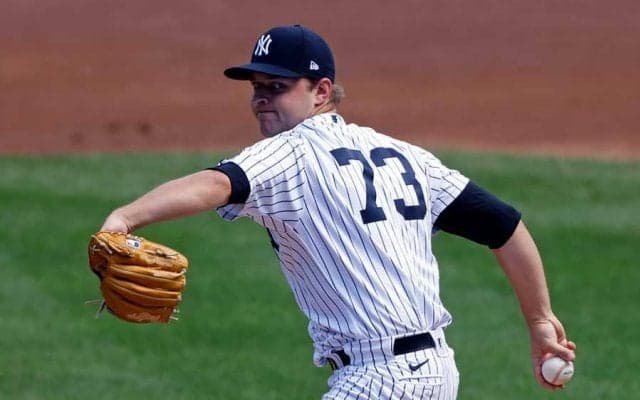 【MLB】ヤンキース右腕が新投法!?　91kmの“ずっこけ投球”に米反響「新スローボール様式だ」