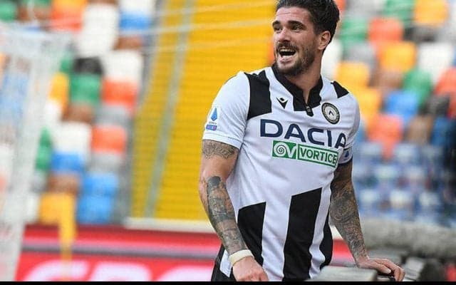 積極補強の昇格組リーズ、ユーベも関心のウディネーゼMFに関心か