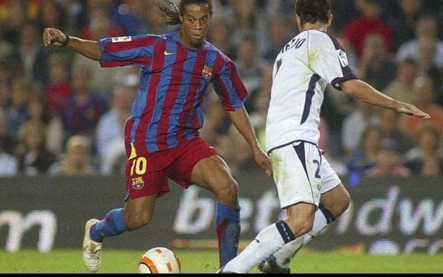 こんな動き見たことない…！稀代のファンタジスタ、ロナウジーニョが決めた半端ないゴール【インクレディブル・ゴールズ】