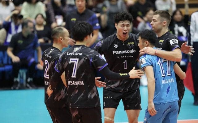 パナソニックが「熱豹トーク」を公開中