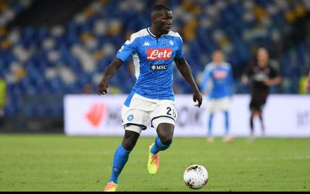 シティ、クリバリと個人間合意か