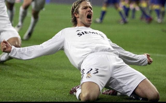 貴公子の前に壁など無意味！ロベカルとのコンビネーションからベッカムが絶品FK【ビューティフル・フリーキック】