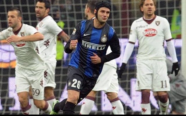 元インテルDFクリスティアン・キブの現役最後のゴールは鮮やかな左足FK【ビューティフル・フリーキック】