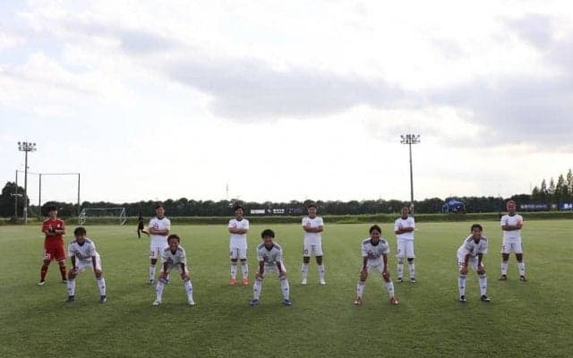 [女子サッカー]開幕戦、ゴール遠く筑波大に０－２で敗戦。