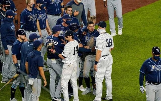 【MLB】頭部への162キロで遺恨　一触即発の睨み合い、レイズ指揮官は“報復予告”？