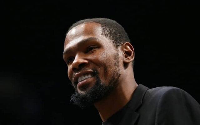 過去にSNSで大炎上したケビン・デュラントが再びTwitterの裏アカを開設