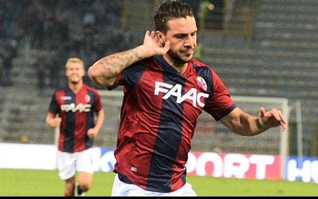 両足でFKを決めたこともあるヴェルディが右足で完璧な直接FKを叩きこむ【ビューティフル・フリーキック】