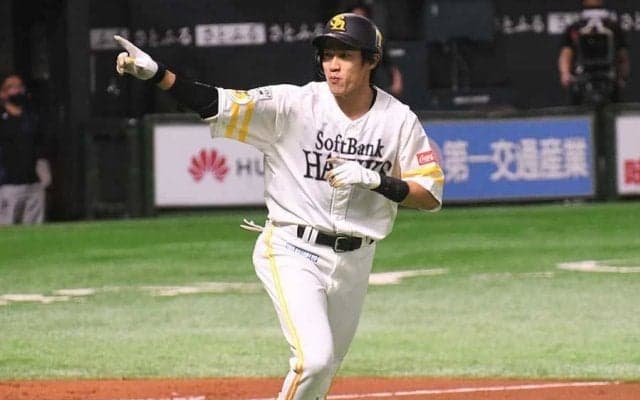 鷹・柳田は“無双状態”、貢献光る23歳左腕の“オープナー”…セイバー指標で見る8月のMVPは？