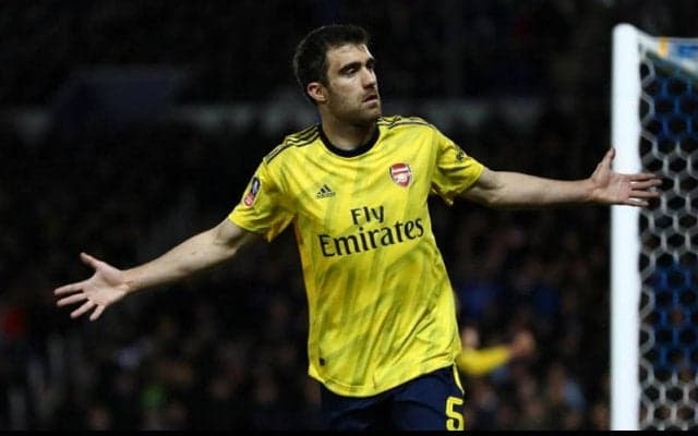 ナポリ会長がアーセナルとの交渉を認める「ソクラティスに取り組んでいる」、クリバリ＆ミリクの売却も容認