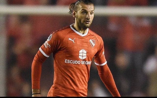 岡崎ウエスカ、ウルグアイ代表DFガストン・シルバをフリーで獲得！