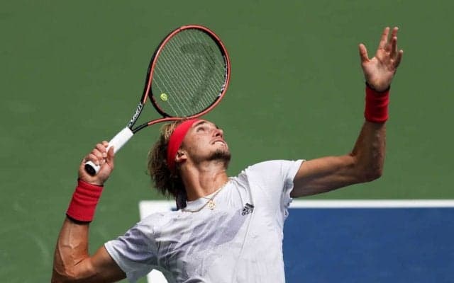 ズベレフ、23歳で初めて家族を離れて成長する