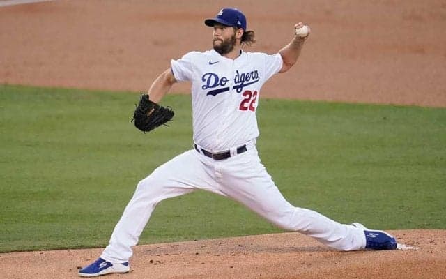 【MLB】宝刀カーブで決めた　カーショーの通算2500奪三振に米喝采「32歳で…凄すぎて引く」