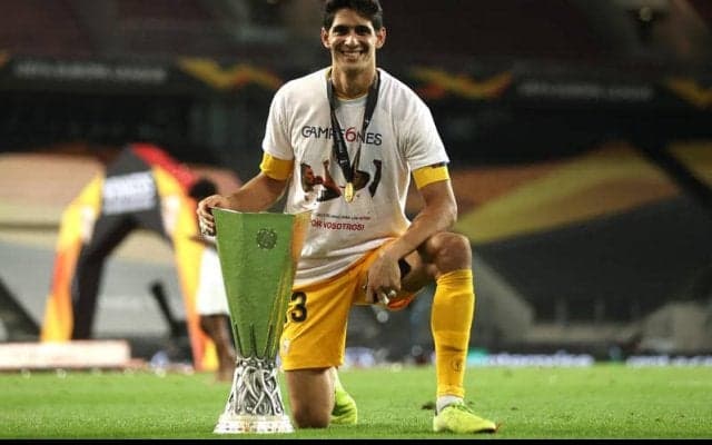 セビージャがEL制覇の立役者、モロッコ代表GKブヌをジローナから完全移籍で獲得