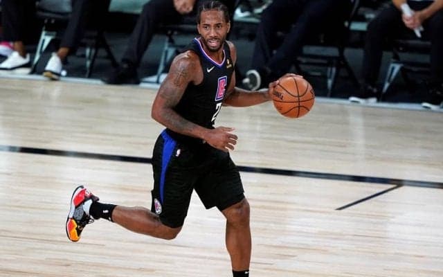 NBAプレーオフ史上5人目の快挙でクリッパーズをけん引するカワイ・レナード