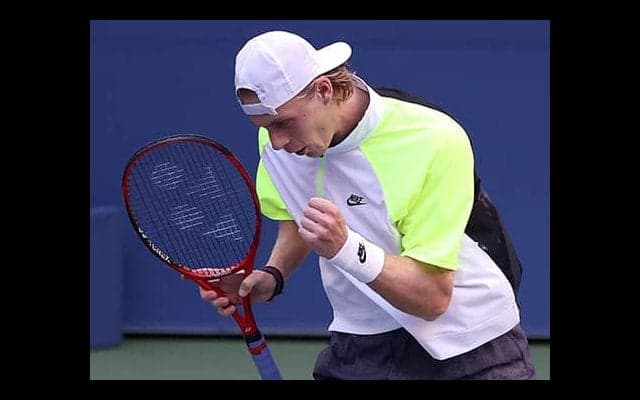  シャポバロフ 単複で16強入り 