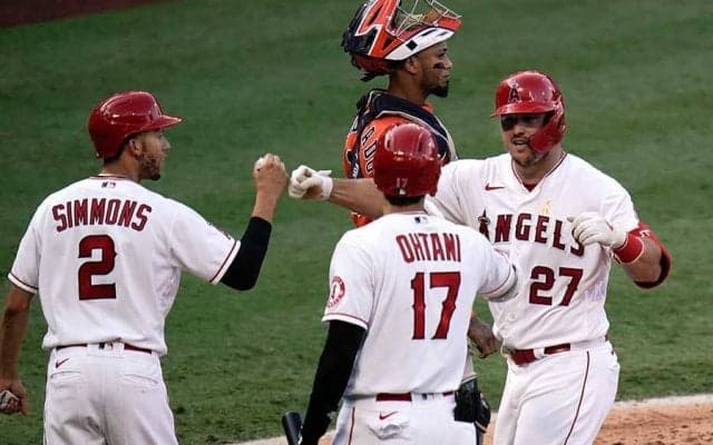 【MLB】トラウト、球団新記録の通算300本塁打　メジャー最速で300発＆200盗塁に到達