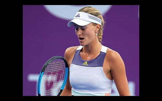  自粛対象で複第1シードが棄権 