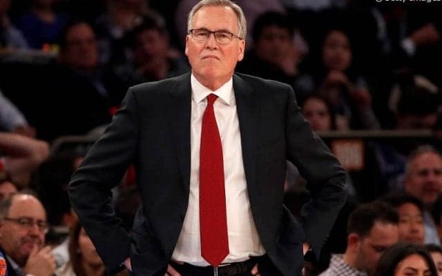 マイク・ダントーニHCとの再契約についてロケッツGMが発言「おそらく最優先事項だ」