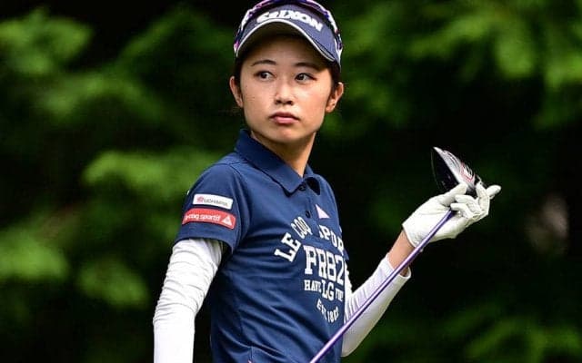 安田祐香、撮影会の“指ハート”にファン虜「キュンです」「可愛すぎてつらい」