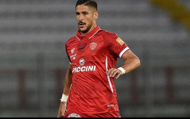 ツルヴェナ・ズヴェズダがボローニャからイタリア人FWファルチネッリをレンタルで獲得