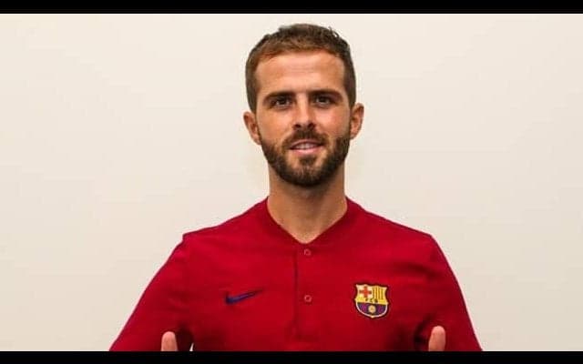 ピャニッチがバルセロナに上陸、バルサも「ようこそ」と歓迎