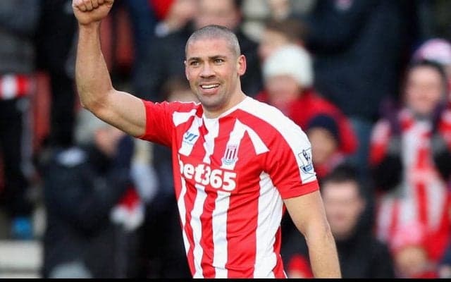 ストークの“カルトヒーロー”、ジョナサン・ウォルタースが頭、左足、右足とすべてを使ってハットトリック【ハットトリック・ヒーローズ】