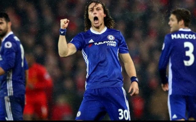 ボールから目を離してはいけない！D・ルイスが相手の隙を突いた意外性満点FK【ビューティフル・フリーキック】