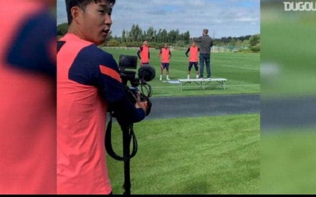 鋭いシュートが持ち味のソン・フンミン、フォト“シュート”の腕前は？