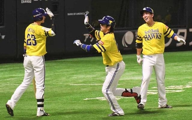 医療従事者への感謝を伝える「THANKS HEROES」　新型コロナ禍での「鷹の祭典」