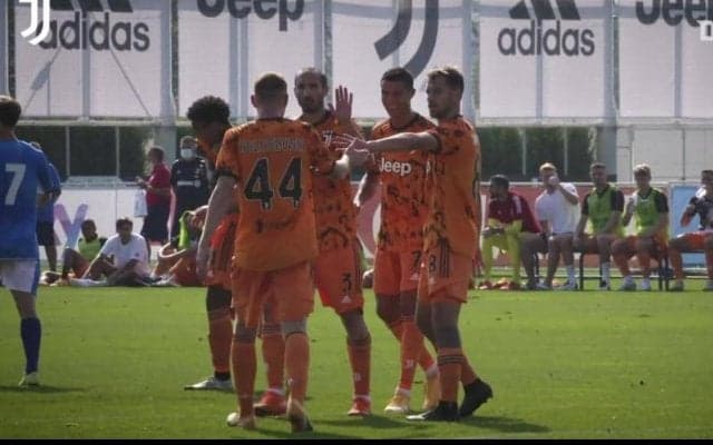 新体制初ゴールはC・ロナウド！ ピルロ新監督のユベントスがお披露目、3部ノヴァーラに快勝