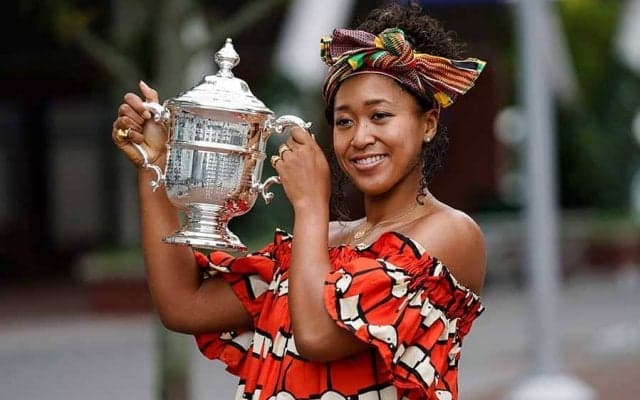 大坂なおみの恋人　表彰式後の“ガチガチ集合写真”が米話題「緊張してるの可愛い」