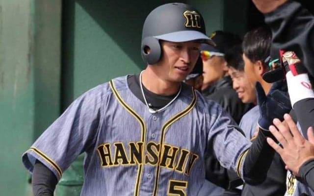 阪神・近本、菅野から2打席連続勝ち越し弾　いずれも右翼スタンドに豪快アーチ