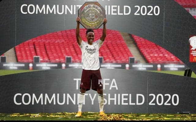 オーバメヤンがアーセナルと新たに3年契約延長！ 