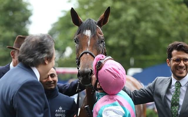 【凱旋門賞】前哨戦を終え人気上位3頭は牝馬　ラヴ・エネイブルの2強ムードにマジカルが続く