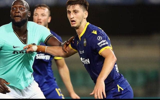 ローマ、ヴェローナの逸材CBクンブラの獲得が決定的に!