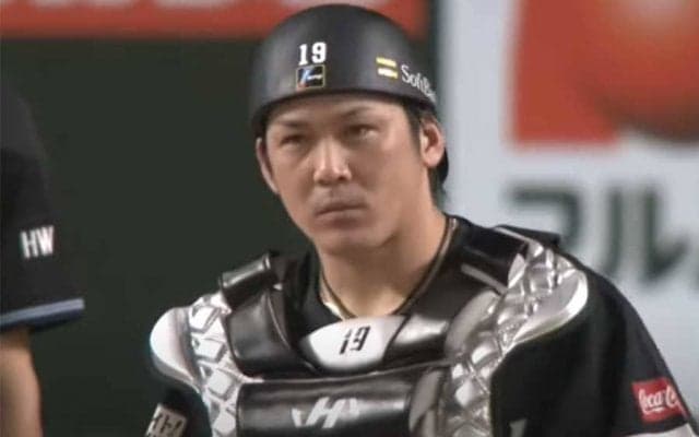 「完全に永遠の好敵手やん」甲斐キャノンVS盗塁王3度男の“3秒対決”にファン注目