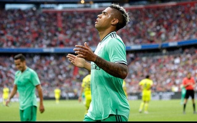 移籍取り沙汰されるレアルFWマリアーノ、扁桃腺炎の手術を受ける