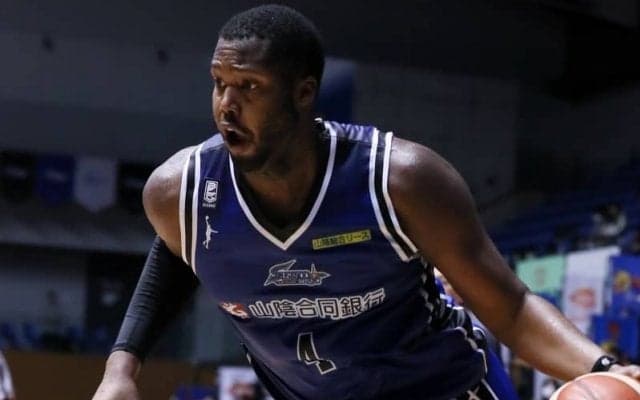 横浜ビー・コルセアーズ、ロバート・カーターとの契約締結を発表…昨季は島根でプレー