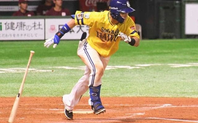医療従事者のための「鷹の祭典」と亡き恩人　鷹・中村晃の思いが込もった3安打2打点