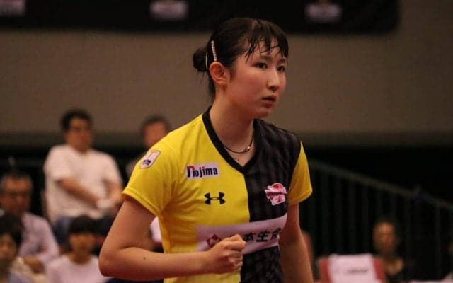 早田ひな、ラケット持った着物姿写真公開　「似合いすぎ」と絶賛の声