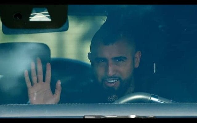 ビダル、ついにバルセロナを去る 1億2000万円を残してインテルへ移籍