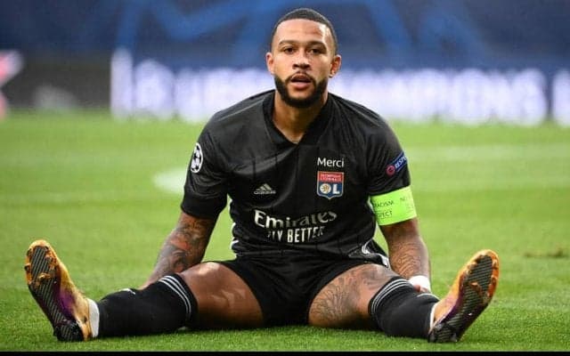 バルサが獲り逃す可能性も? ミランがFWデパイ獲得レースに参戦と報道