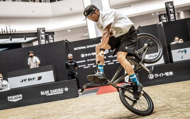 「第4回 全日本BMX フリースタイル選手権」 フラットランド種目で佐々木元と石﨑光紗季がともに2年連続日本チャンピオン！