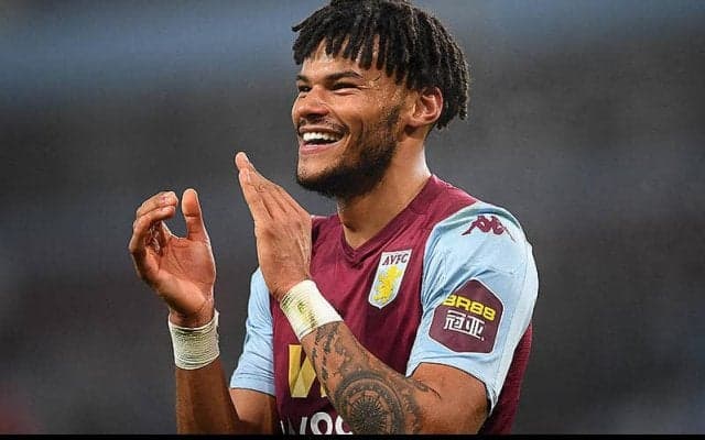 アストン・ビラ、イングランド代表DFミングスとの契約を2024年まで延長