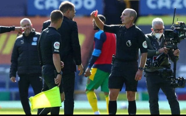 ハーフタイムに退場したWBAのビリッチ監督、最悪2試合のベンチ入り停止に