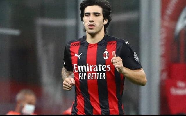 ミランデビューのトナーリが同僚になったイブラヒモビッチを語る「誰にとってもアイドル」