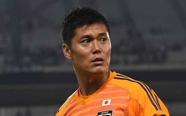 川島永嗣、美人妻との「ランチデート」2ショットが1万超反響「お似合いのご夫婦」