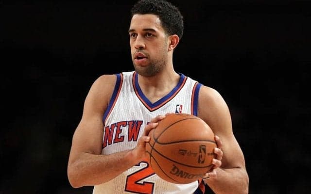 スパーズ傘下のGリーグチームでGMを務めていたランドリー・フィールズがホークスへ