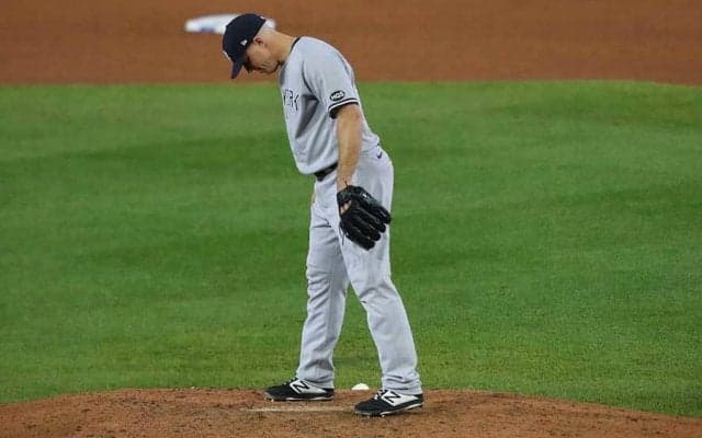 【MLB】ヤ軍ナックル捕手が“中2日”で登板　揺れて落ちる魔球にファン「本気でブルペンに」